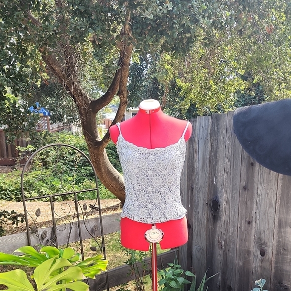 JS Collections Silver Lace Detail Garment - Picture 1 of 9